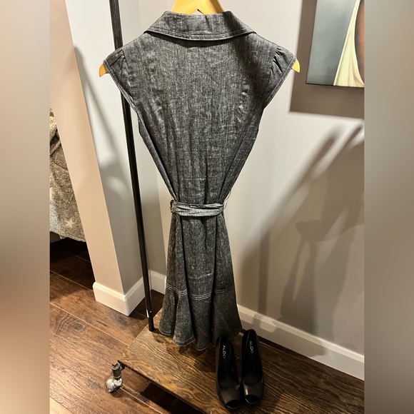 Le Chateau dress - Picture 4 of 4